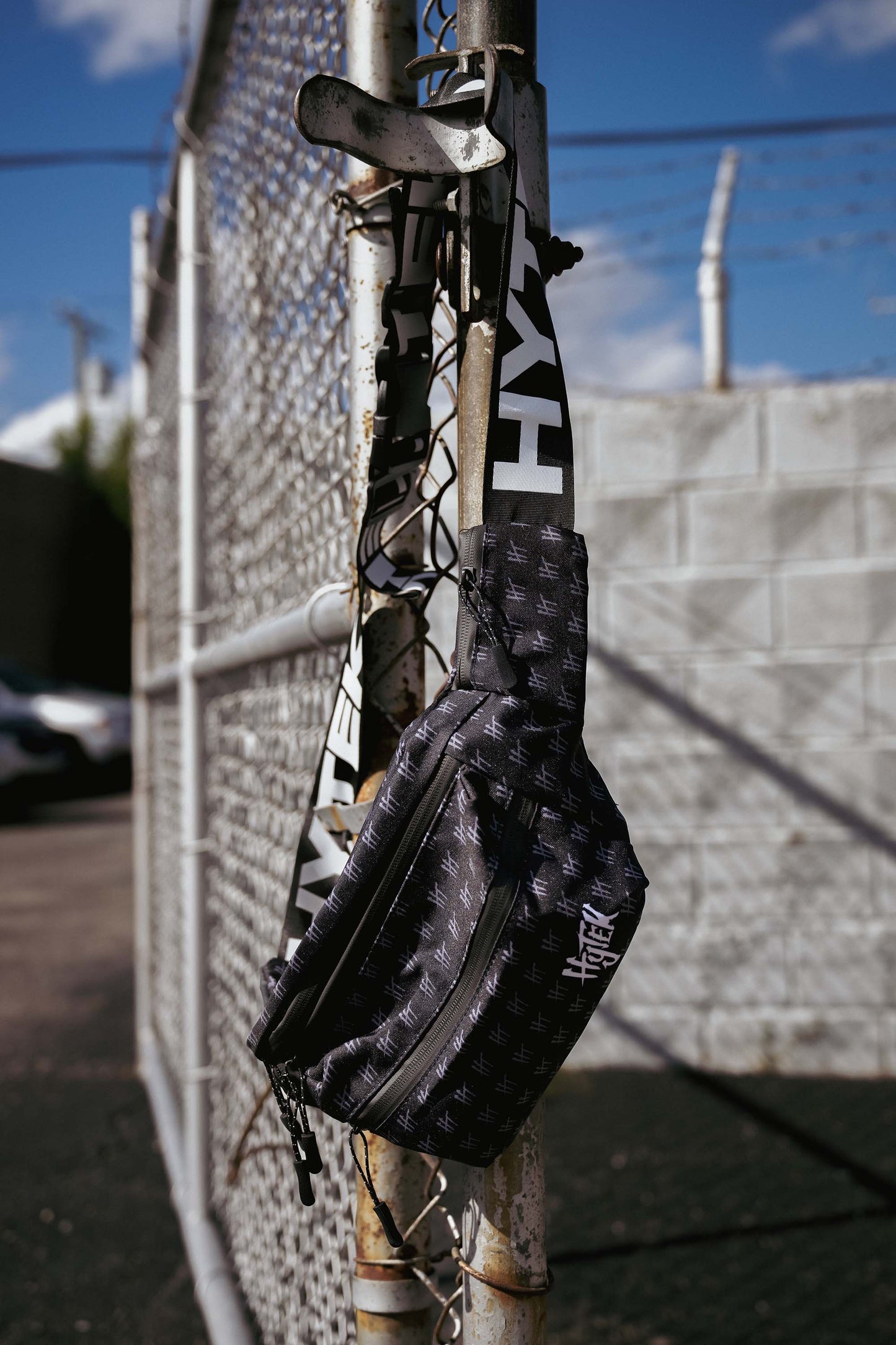 Hytek Fanny Pack / Crossbody Bag